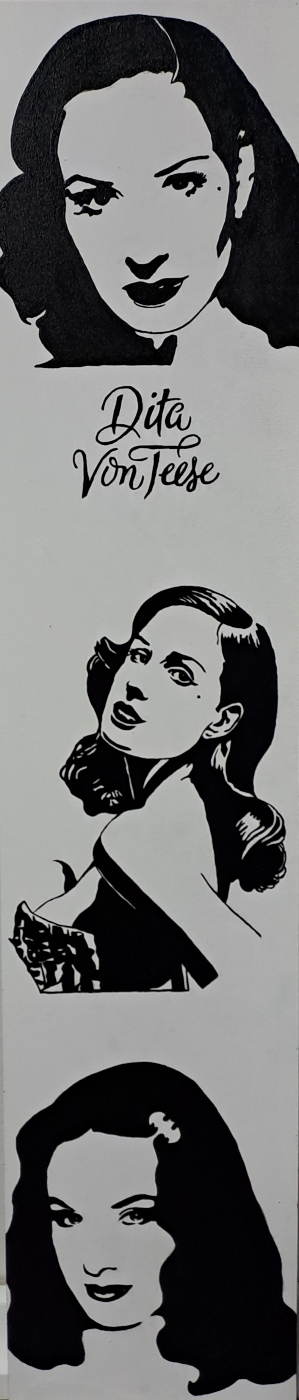 Dita von Teese - Triptih BW1