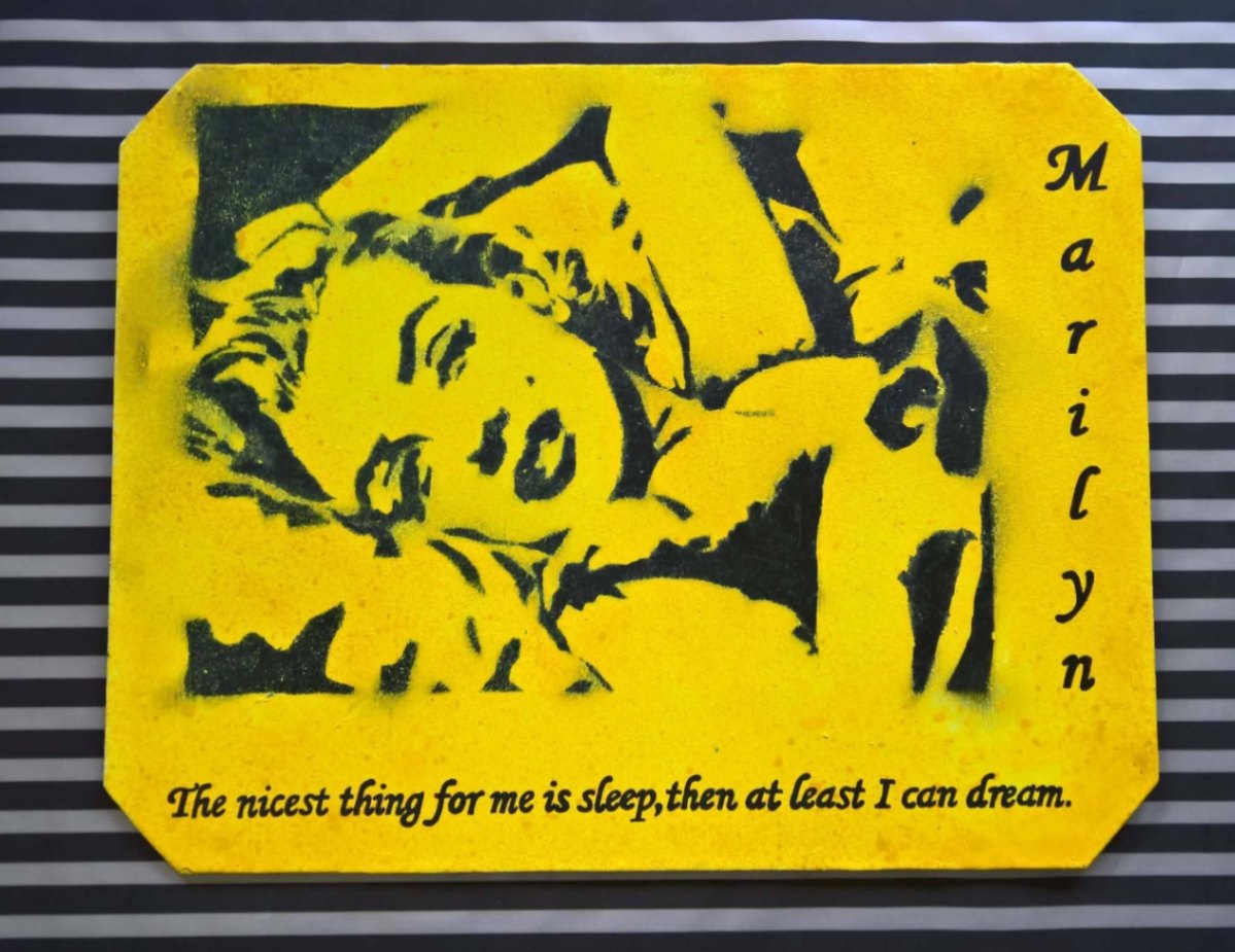 Marilyn Monroe - Yellow 1